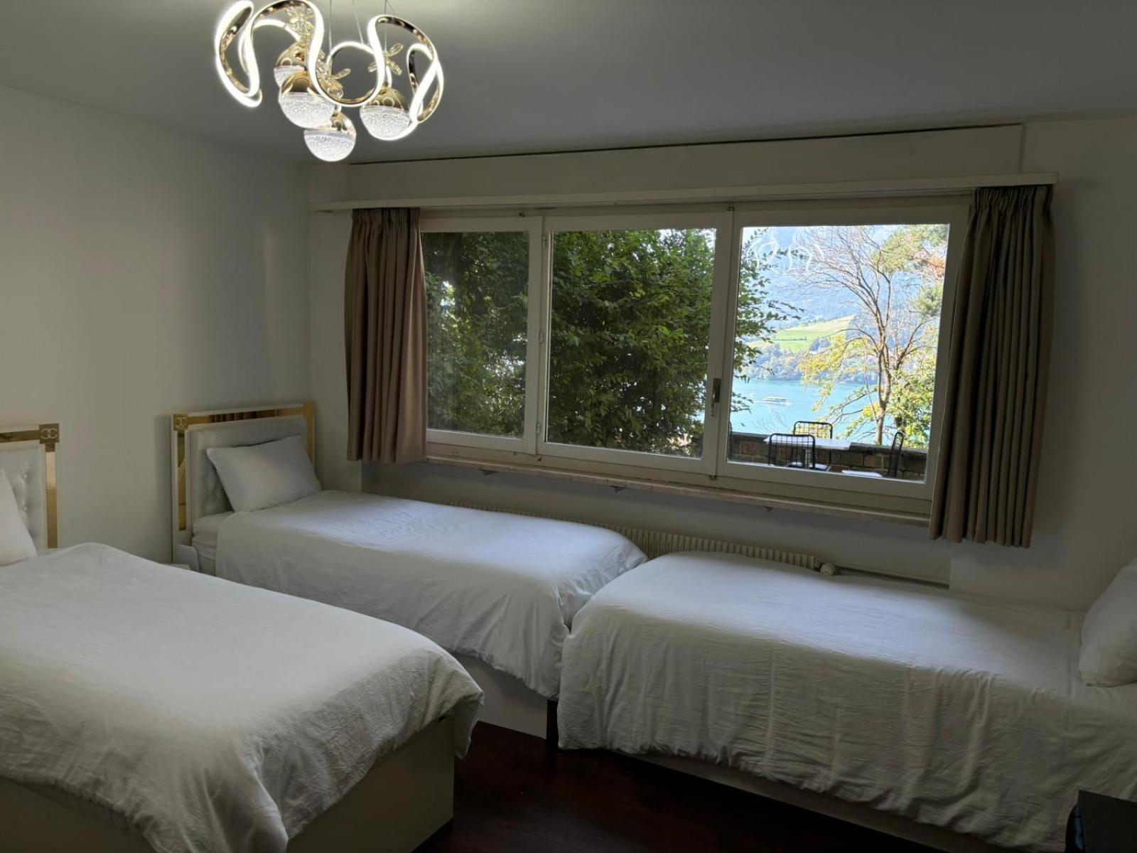 Queen Home Lucerna Exterior foto